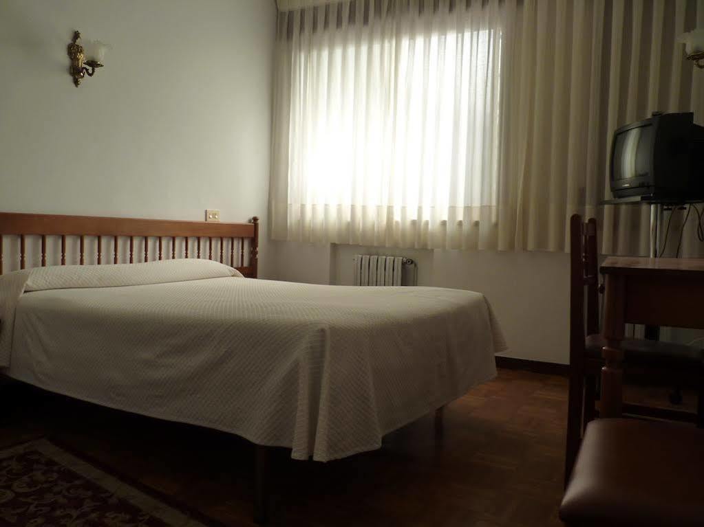 Hotel Espana Луго Экстерьер фото
