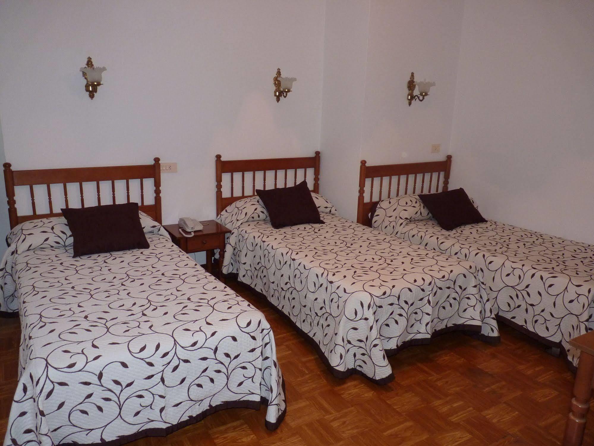 Hotel Espana Луго Экстерьер фото